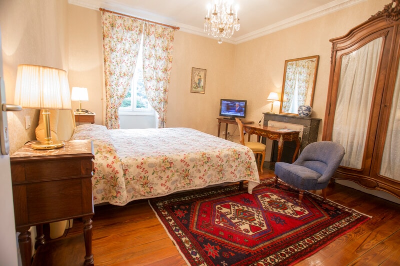 Chambre confort Hôtel la Villa FLeurie à Beaune